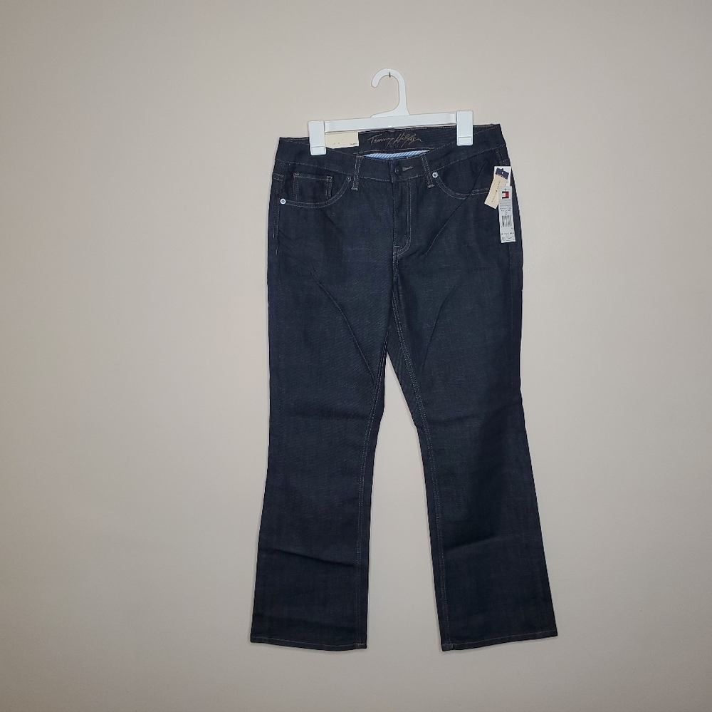 Tommy Hilfiger‎ Womens Boyfriend Jeans Size 8S Dark Wash Boot Cut Low- NWT
